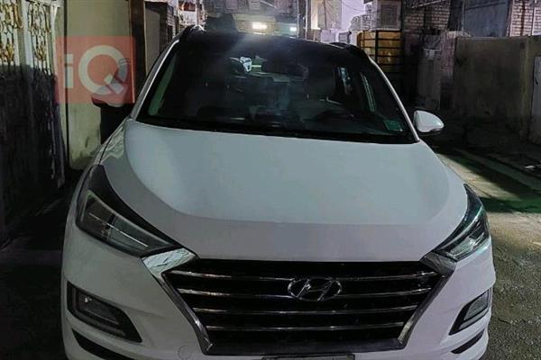 Hyundai for sale in Iraq